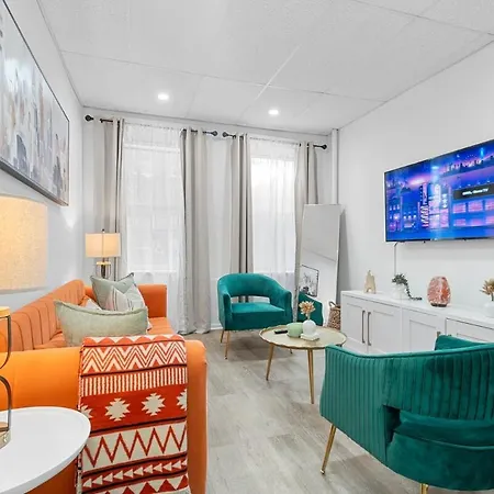 Skyline Haven 15 Min To Nyc Apartment